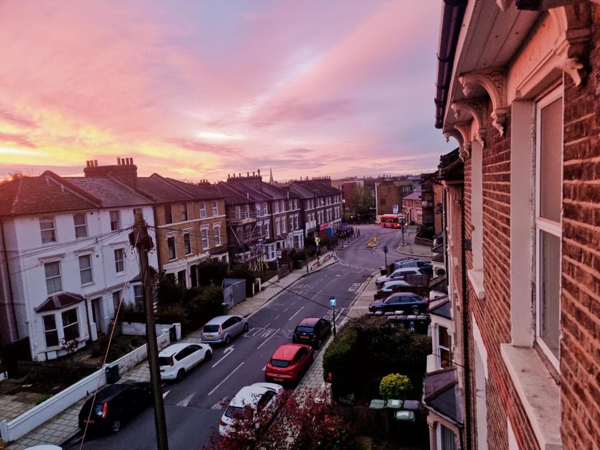 Ferienwohnung Stylish-Brockley-Entire Place London Exterior foto